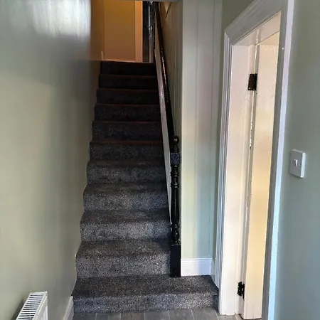 펜션 The Weavers 아르다라